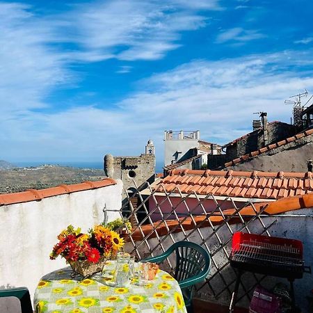 Ca' De Raffe' Appartement Lingueglietta Buitenkant foto